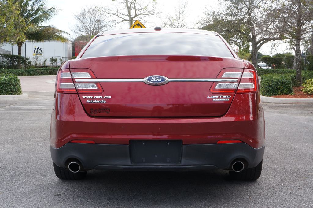 2013 Ford Taurus Image 11