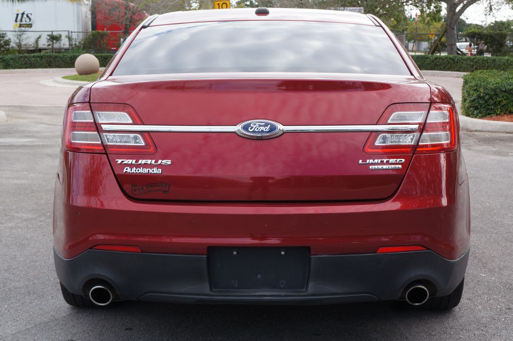 2013 Ford Taurus Image 12
