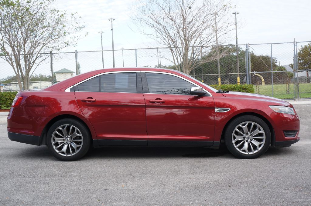 2013 Ford Taurus Image 16