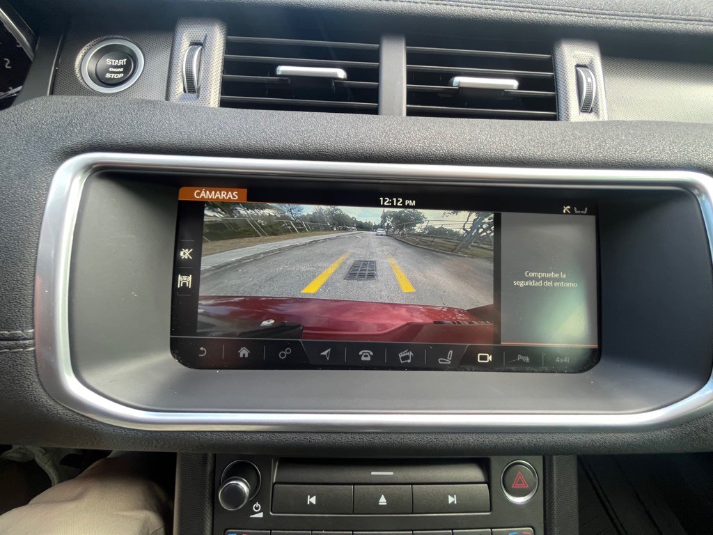 2018 Land Rover Range Rover Evoque Image 9