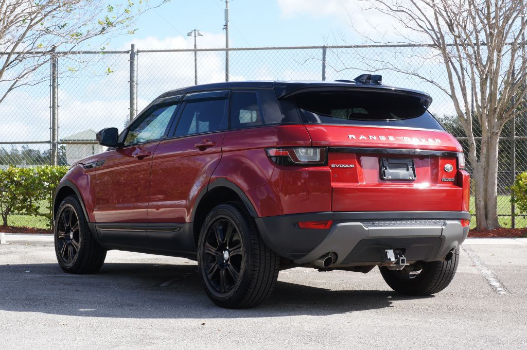 2018 Land Rover Range Rover Evoque Image 9
