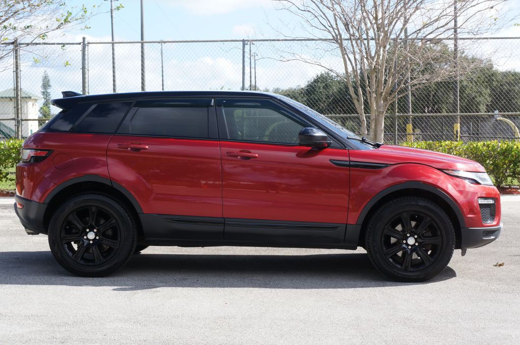 2018 Land Rover Range Rover Evoque Image 16