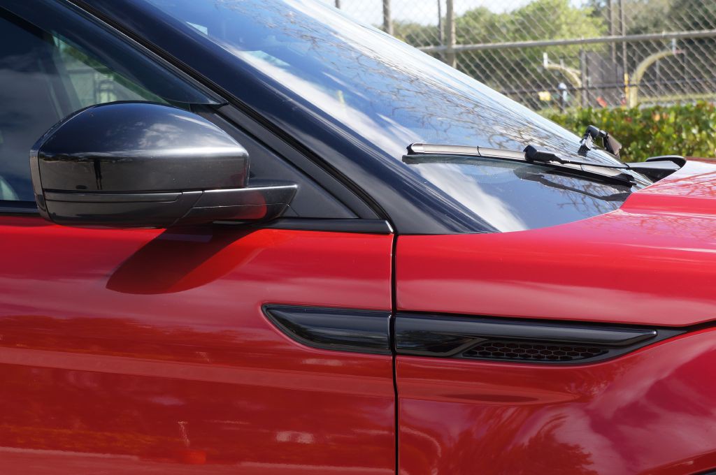 2018 Land Rover Range Rover Evoque Image 19