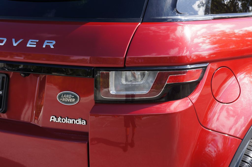 2018 Land Rover Range Rover Evoque Image 21