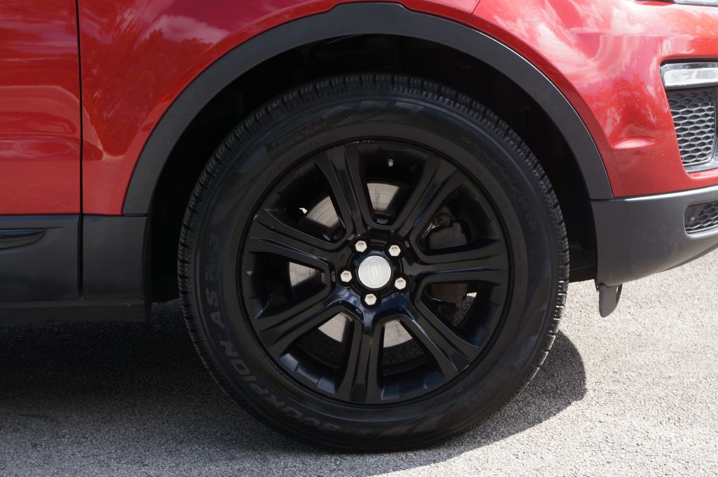 2018 Land Rover Range Rover Evoque Image 23