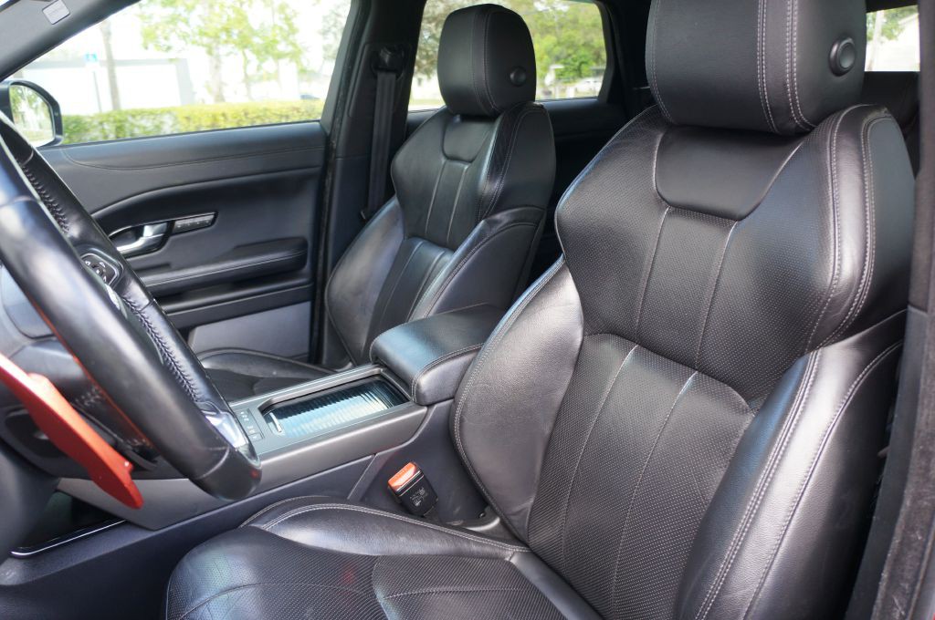 2018 Land Rover Range Rover Evoque Image 30