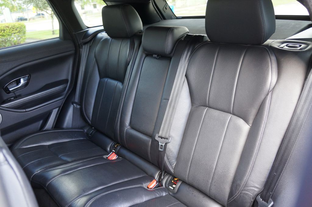 2018 Land Rover Range Rover Evoque Image 35