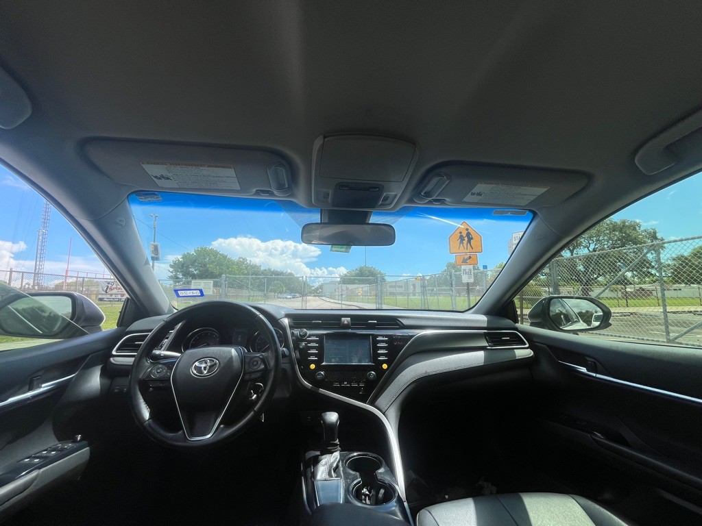 2018 Toyota Camry Image 7