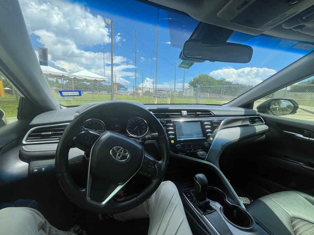2018 Toyota Camry Image 8