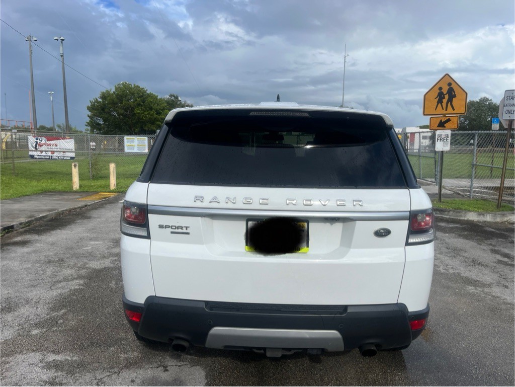 2016 Land Rover Range Rover Sport Image 4