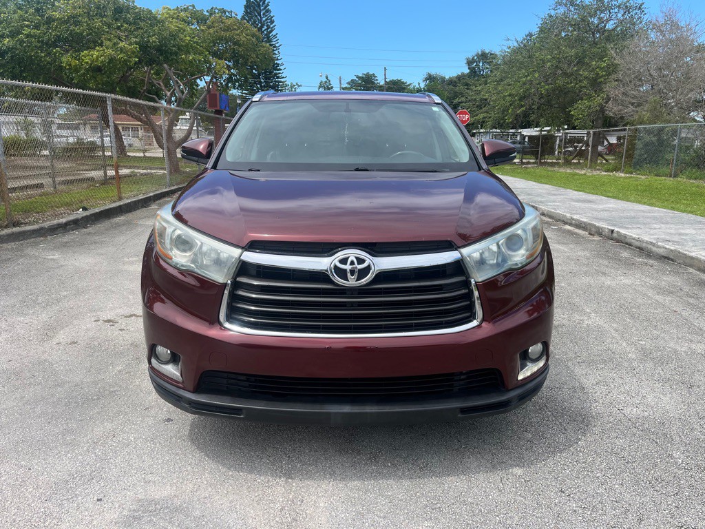 2014 Toyota Highlander Image 2