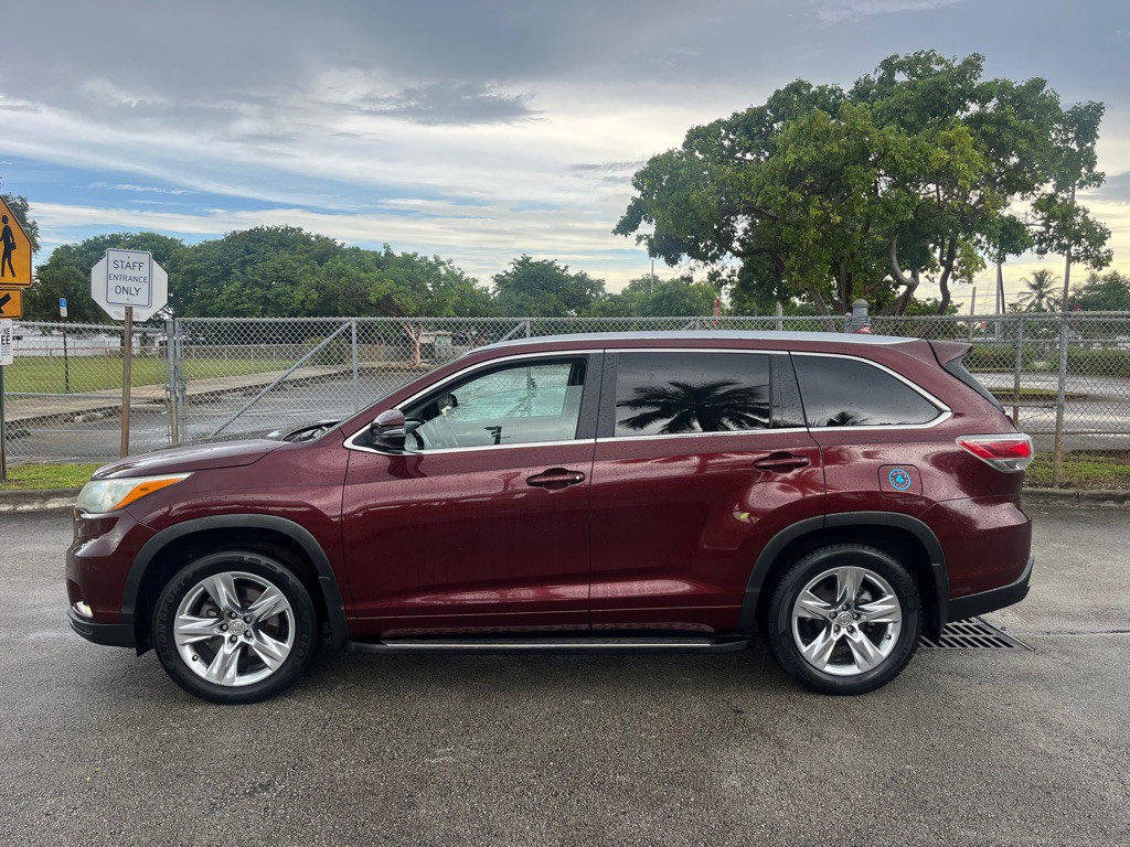 2014 Toyota Highlander Image 15