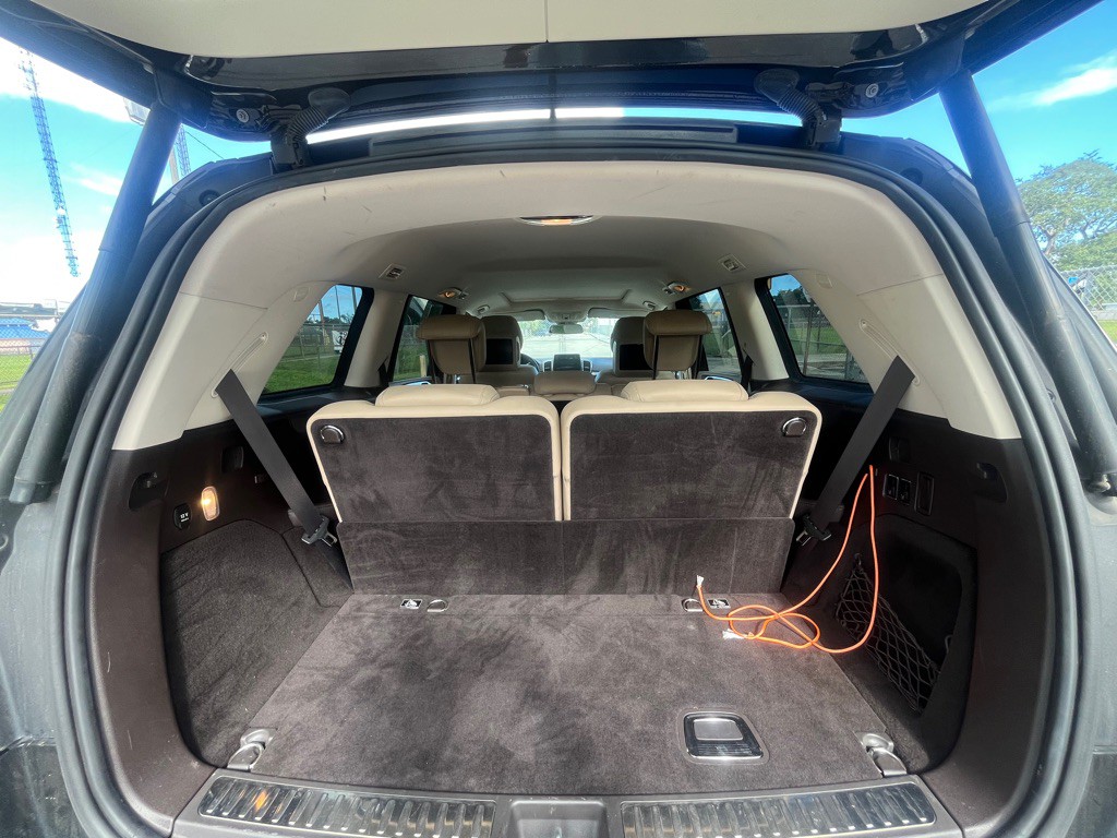2017 Mercedes-Benz GLS-Class Image 8