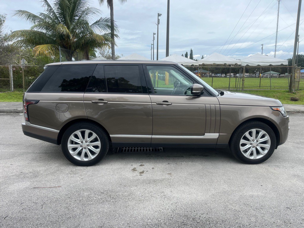 2014 Land Rover Range Rover Image 3