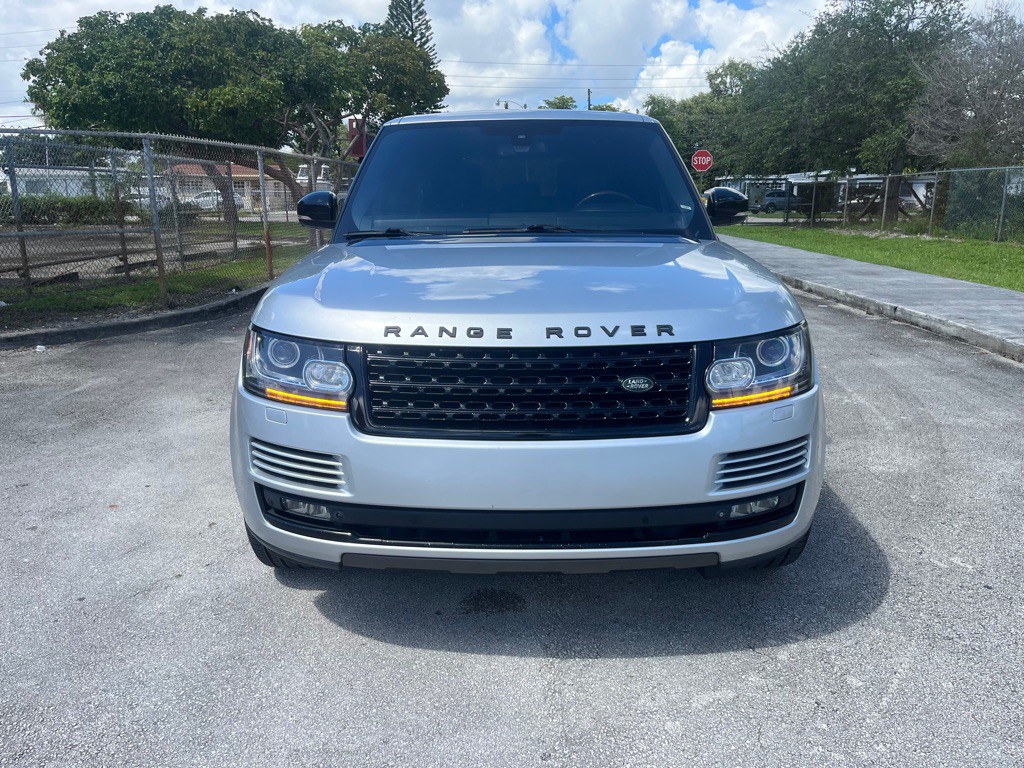 2015 Land Rover Range Rover Image 2
