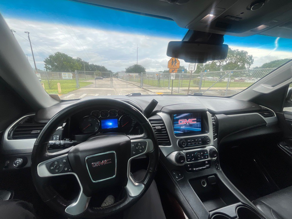 2018 GMC Yukon Image 8