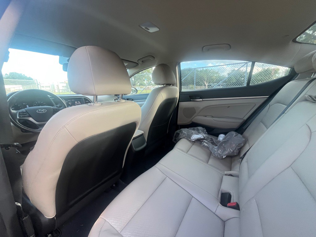 2018 Hyundai Elantra Image 6