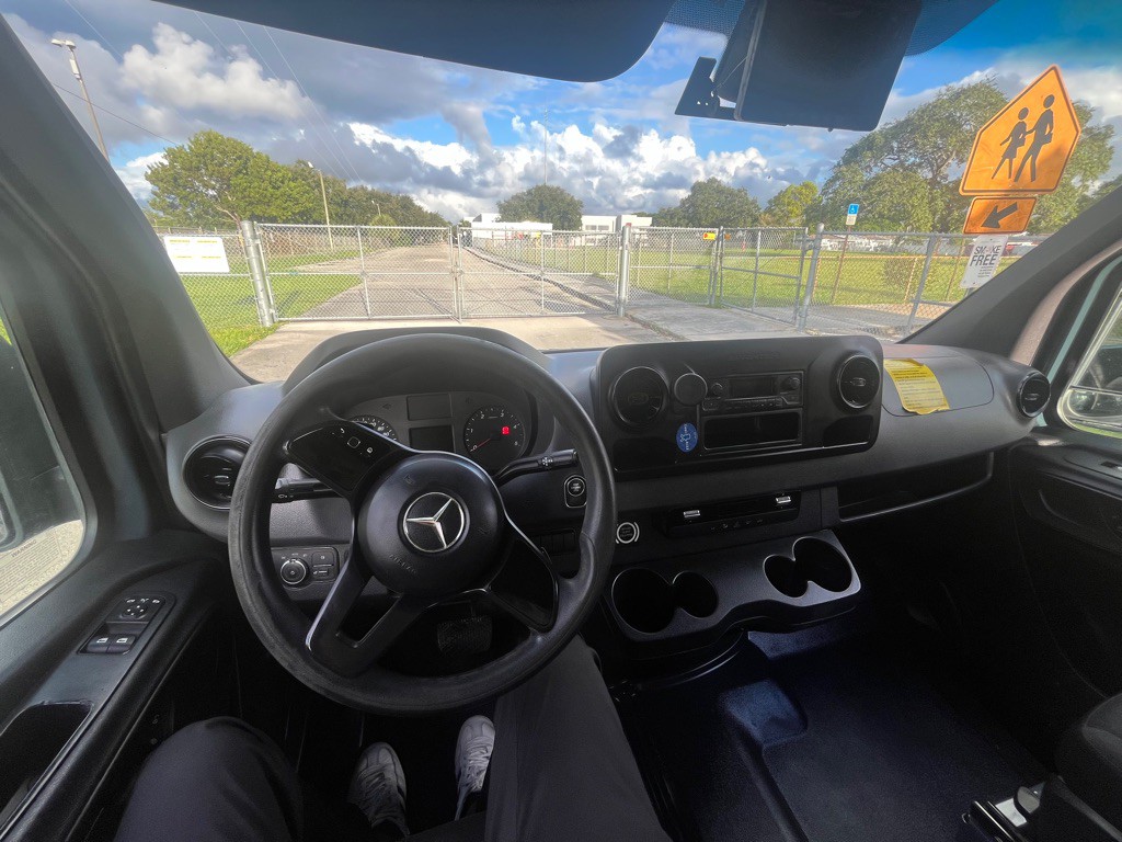 2019 Mercedes-Benz Sprinter Image 8