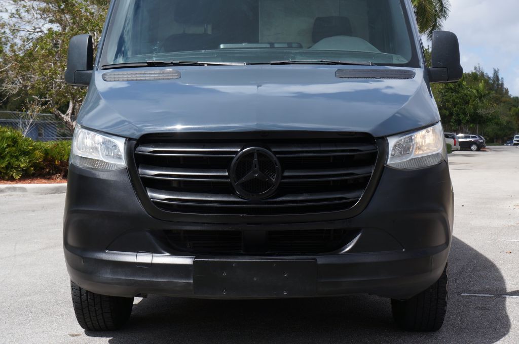 2019 Mercedes-Benz Sprinter Image 4