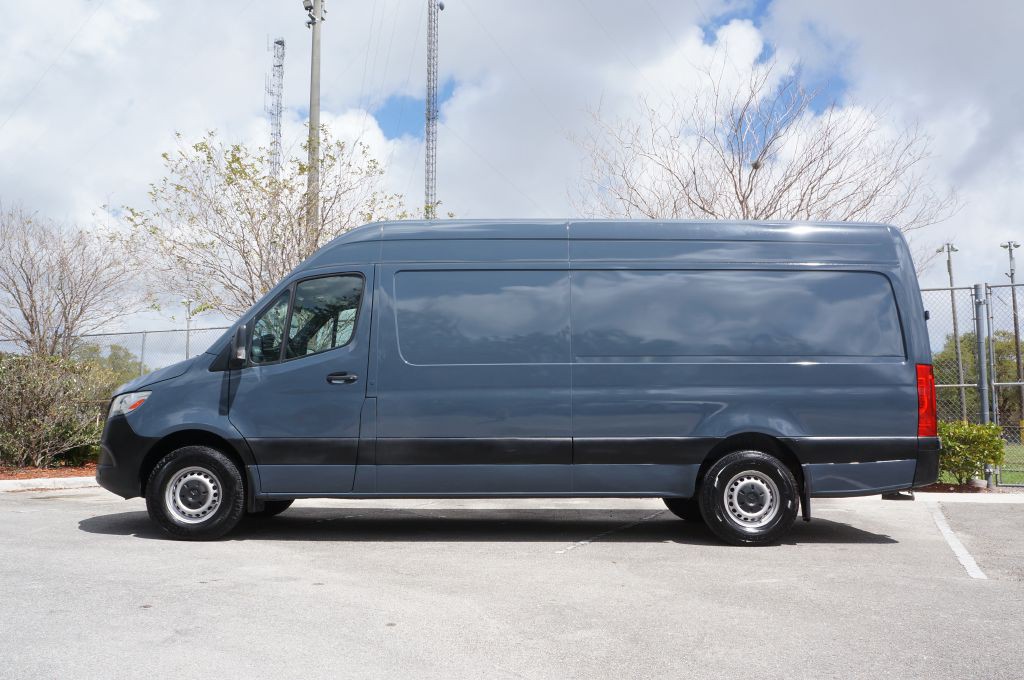 2019 Mercedes-Benz Sprinter Image 5