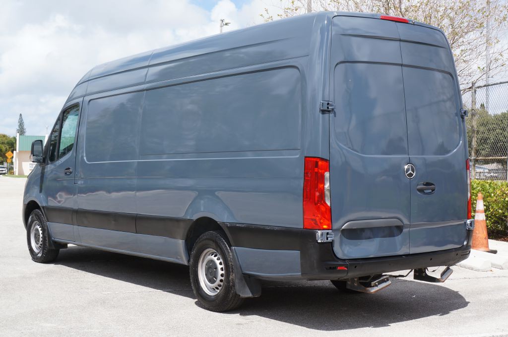 2019 Mercedes-Benz Sprinter Image 8