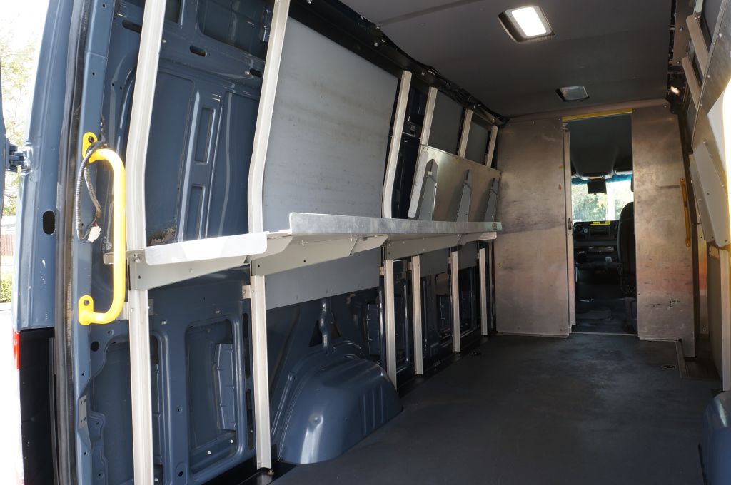 2019 Mercedes-Benz Sprinter Image 18