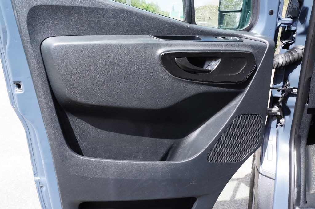 2019 Mercedes-Benz Sprinter Image 21