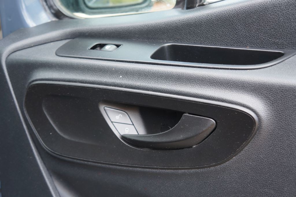 2019 Mercedes-Benz Sprinter Image 27