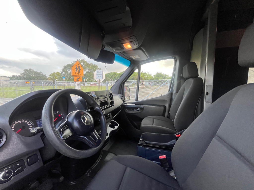 2019 Mercedes-Benz Sprinter Image 7