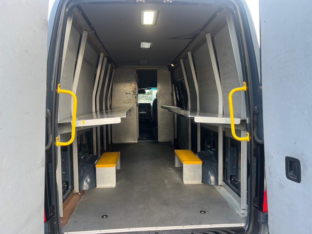 2019 Mercedes-Benz Sprinter Image 5