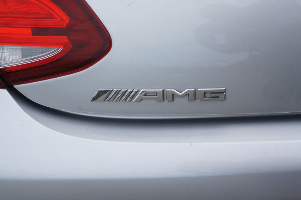 2017 Mercedes-Benz C-Class Image 21