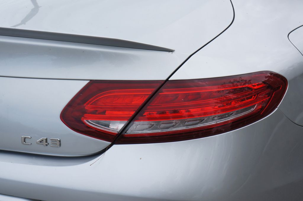 2017 Mercedes-Benz C-Class Image 22