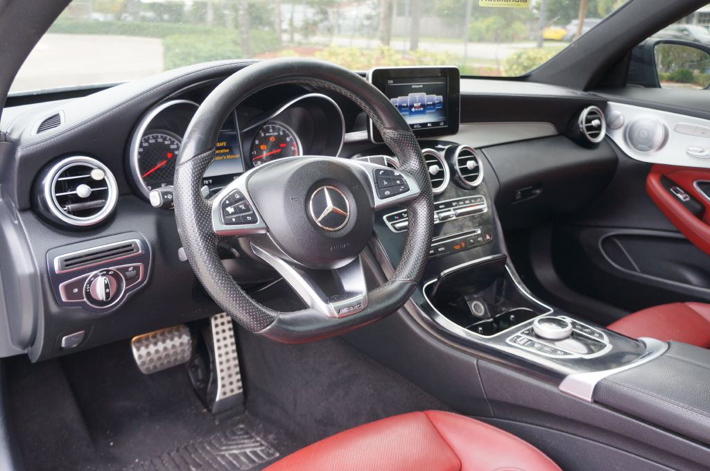 2017 Mercedes-Benz C-Class Image 30