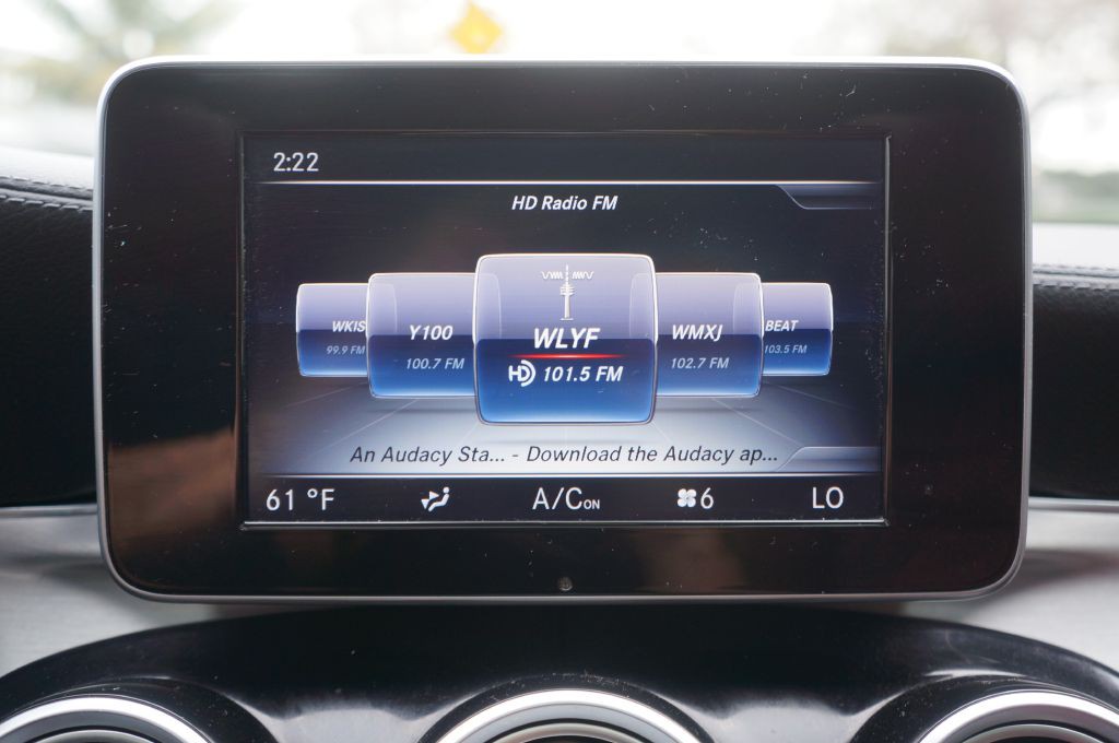 2017 Mercedes-Benz C-Class Image 41