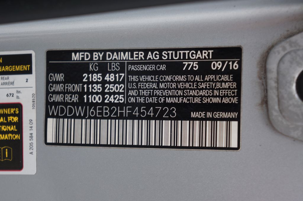 2017 Mercedes-Benz C-Class Image 50