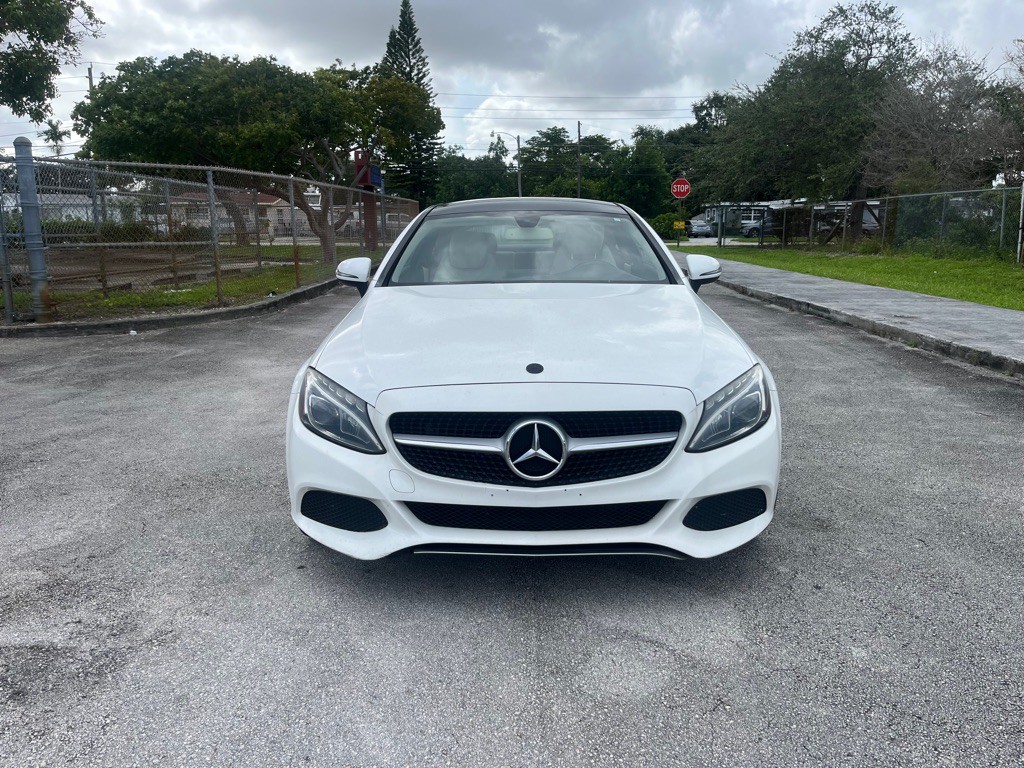 2017 Mercedes-Benz C-Class Image 2