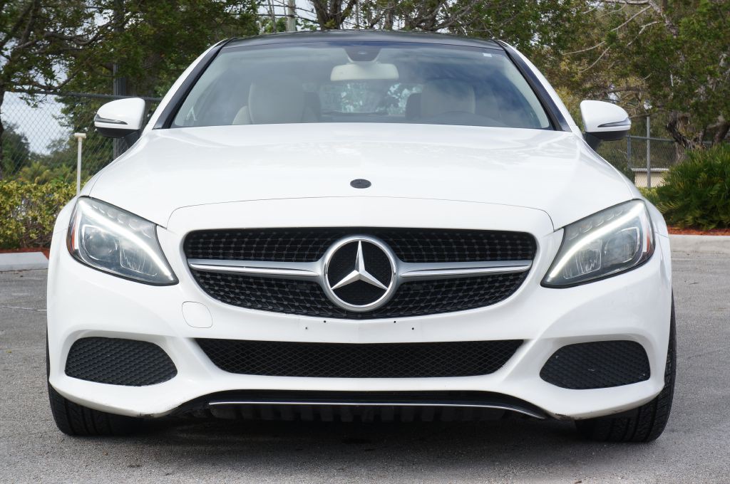 2017 Mercedes-Benz C-Class Image 4