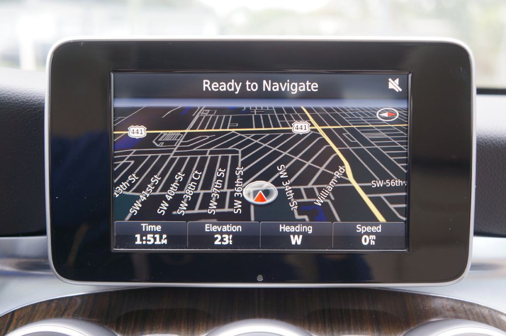 2017 Mercedes-Benz C-Class Image 42