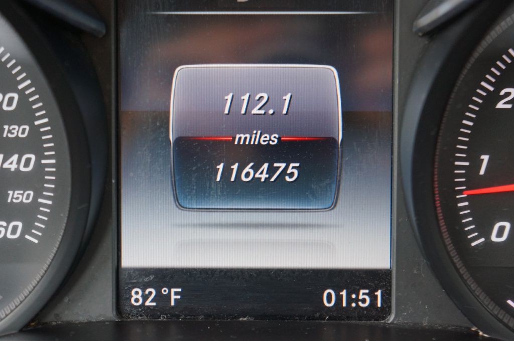 2017 Mercedes-Benz C-Class Image 51