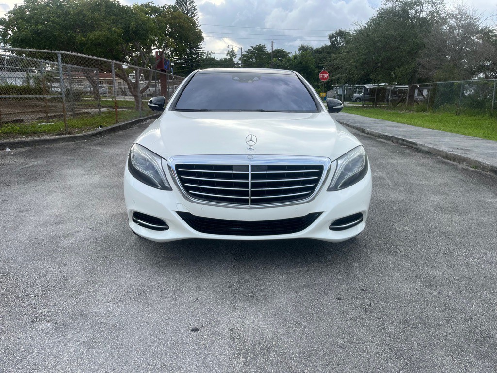 2015 Mercedes-Benz S-Class Image 2