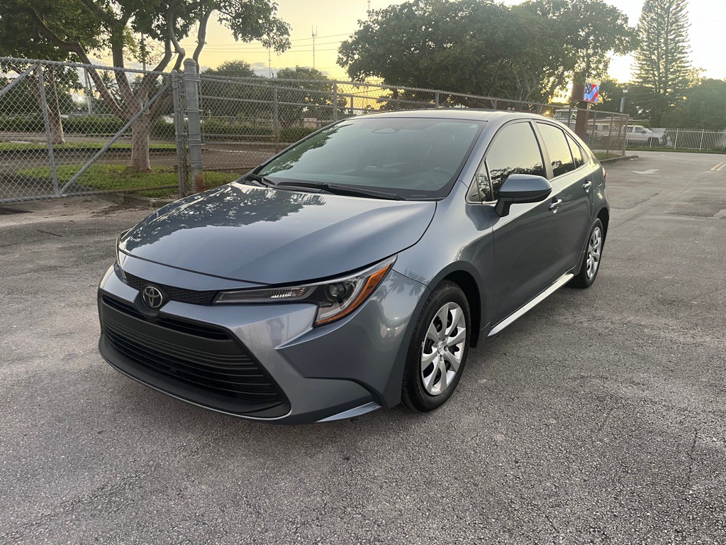 2024 Toyota Corolla Image 1