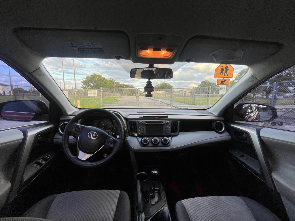 2013 Toyota Rav4 Image 7