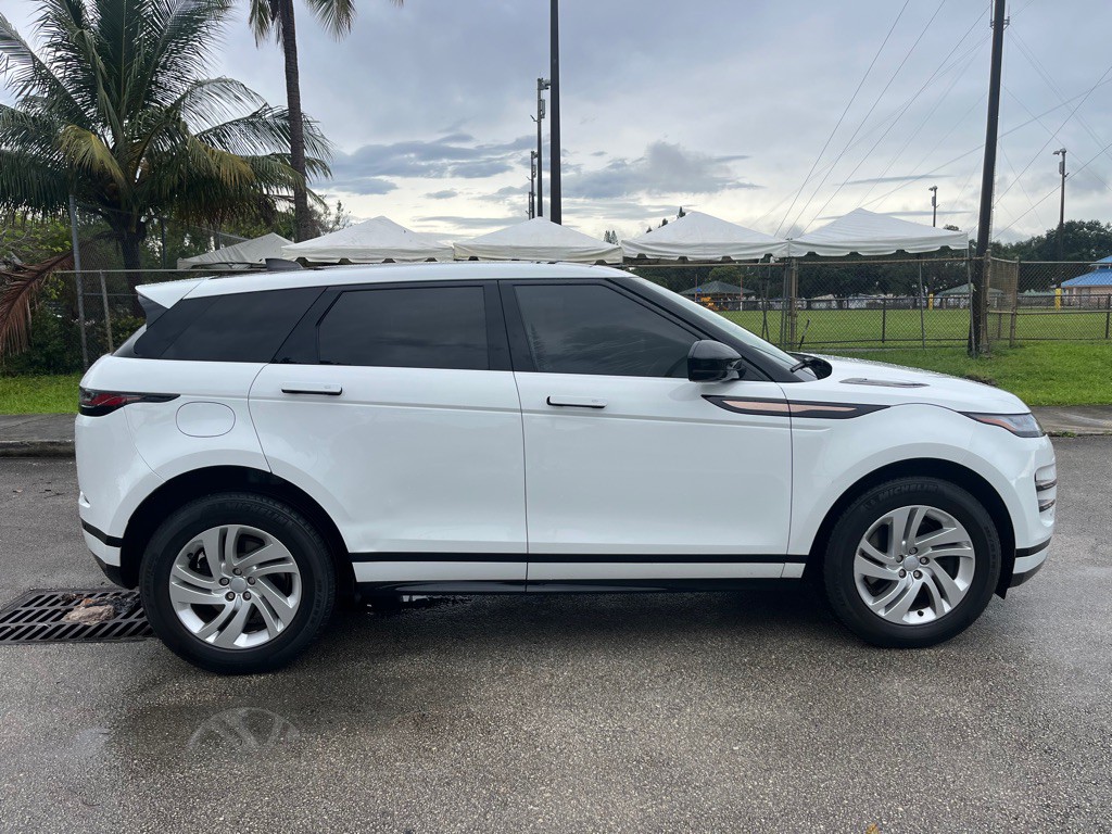 2022 Land Rover Range Rover Evoque Image 3