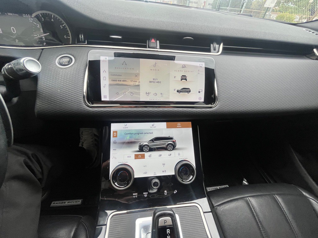 2022 Land Rover Range Rover Evoque Image 9