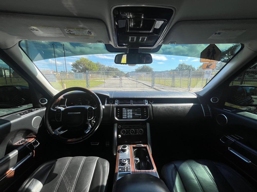 2015 Land Rover Range Rover Image 7