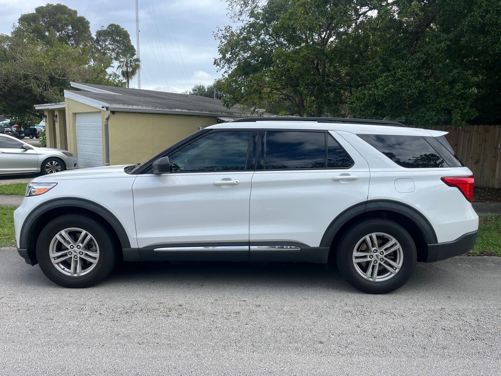 2021 Ford Explorer Image 5