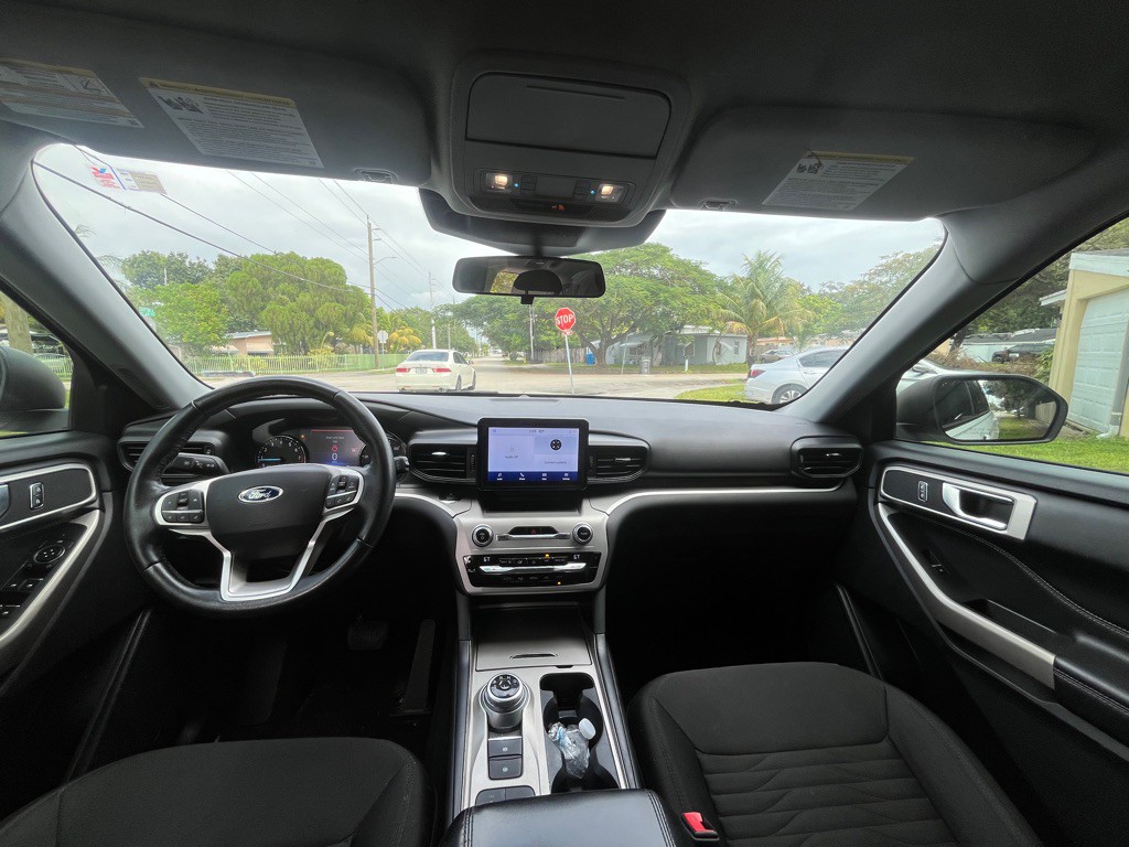 2021 Ford Explorer Image 7