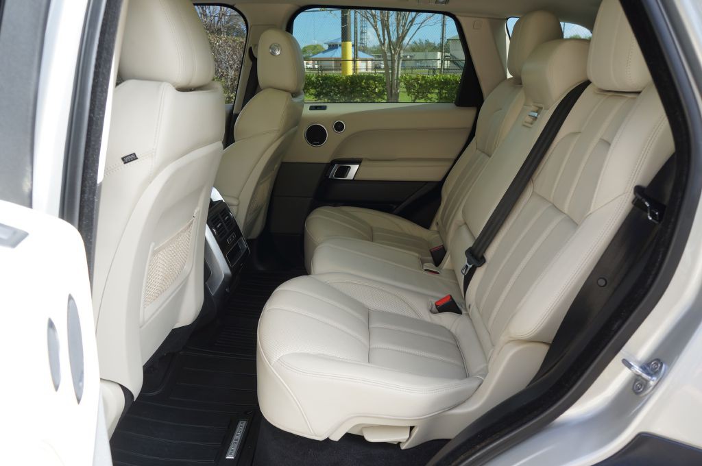 2016 Land Rover Range Rover Sport Image 33
