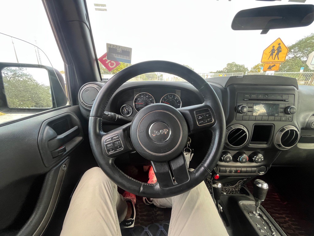 2016 Jeep Wrangler Unlimited Image 9