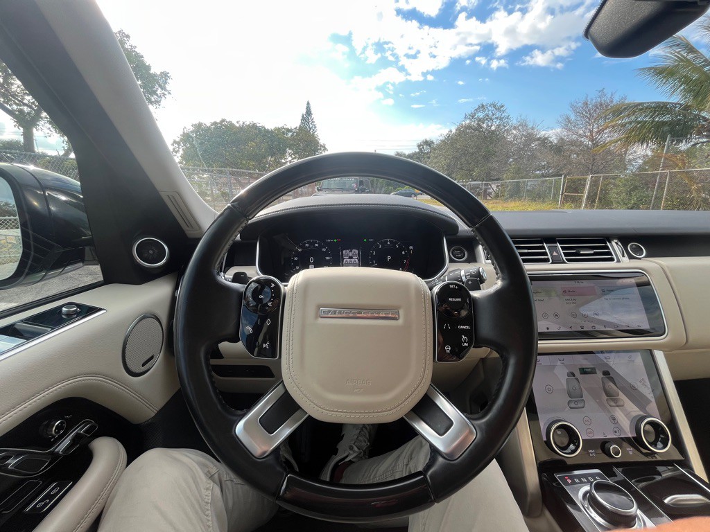 2018 Land Rover Range Rover Image 12